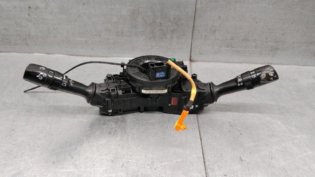 8414002720 TOYOTA Conmutador izquierdo de la columna de dirección comprar Madrid