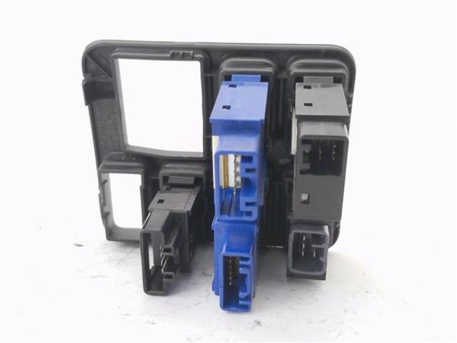 TOYOTA 8416533040 Interruptor de la luz antiniebla trasera  comprar en Ponferrada