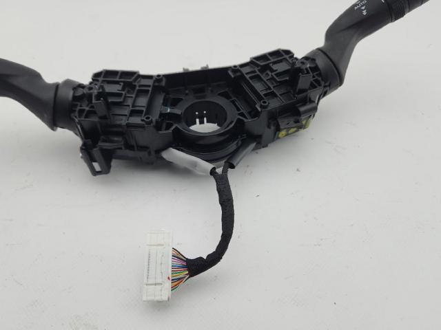 TOYOTA 8432902040 Conmutador izquierdo de la columna de dirección comprar Tarragona