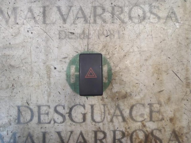 Boton De Alarma Toyota Avensis 2 T25