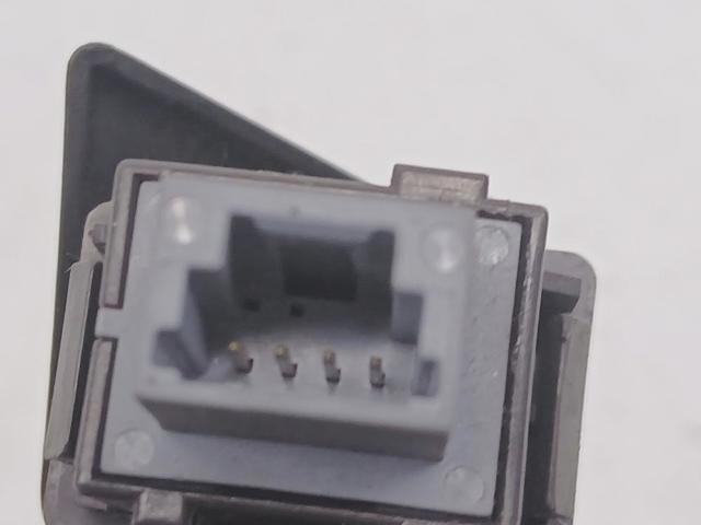 Interruptor warning Toyota Yaris  (2005-2011)