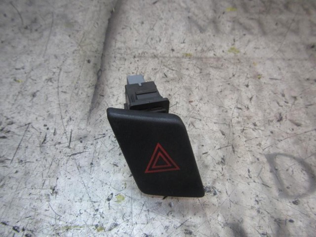 Interruptor warning Toyota Yaris  desde 36,30 €