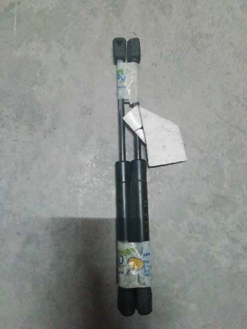 Amortiguador maletero para Nissan Primera P11