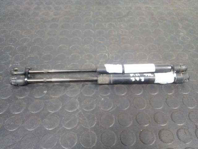 Muelle neumatico maletero para Nissan Primera  (P11)