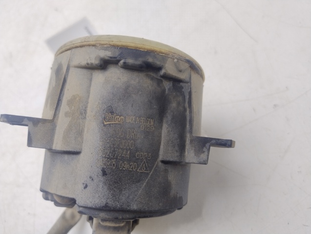 84503FJ000 SUBARU Faro antiniebla izquierdo y derecho  en stock Huelva