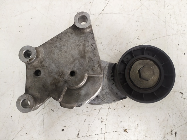 846143 Ford