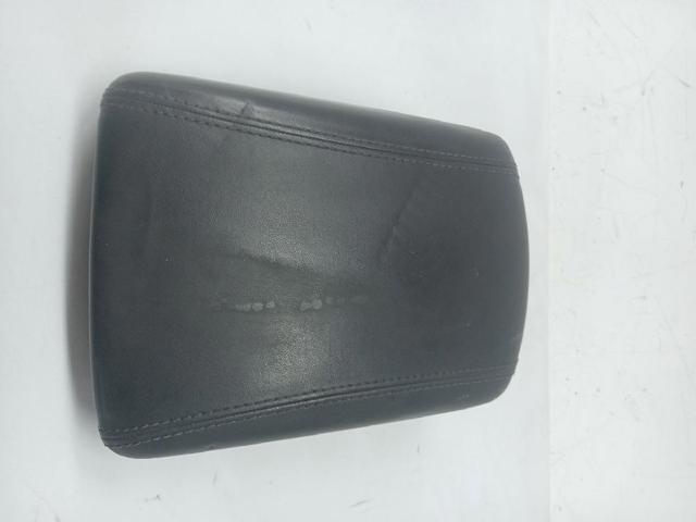 Comprar Apoyabrazos de la consola central Hyundai Tucson III TL a bajo precio