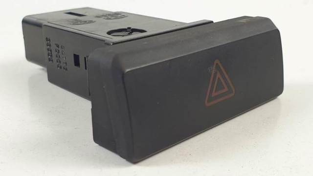 Boton de luz de emergencía para KIA Rio I (DC)