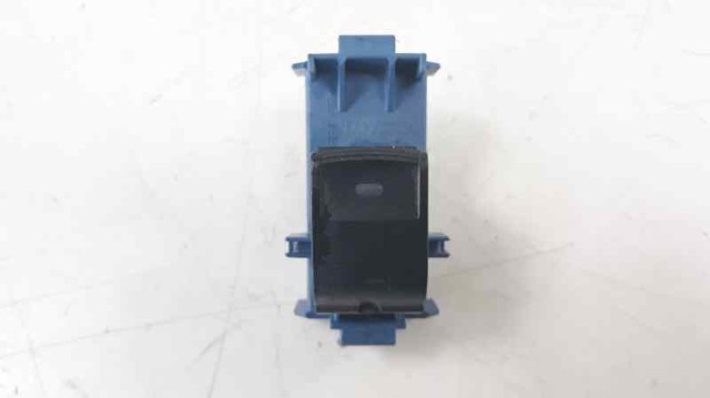 TOYOTA 8481005070 Botón de encendido del motor del elevalunas delantero derecho  disponible España