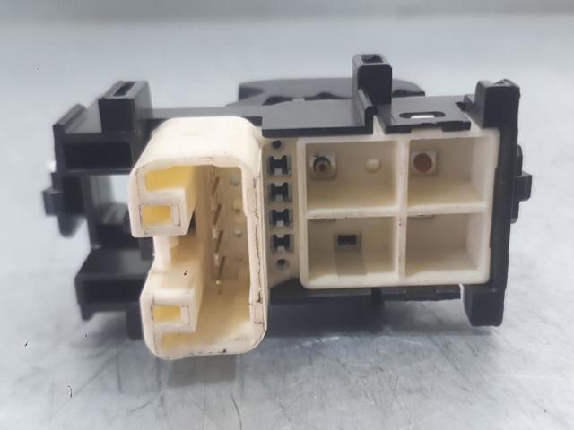848100D030 Botón de encendido del motor del elevalunas delantero derecho  comprar en Zaragoza