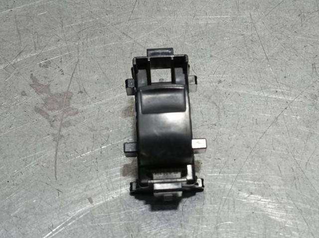 848100D030 Botón de encendido del motor del elevalunas delantero derecho  comprar en Pontevedra