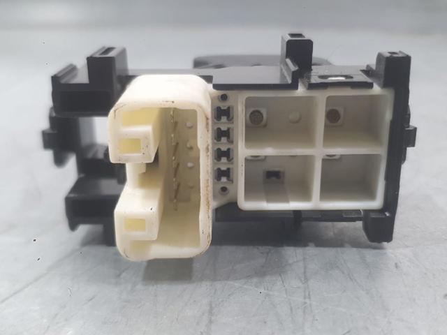 848100D030 Botón de encendido del motor del elevalunas delantero derecho  comprar en Reus