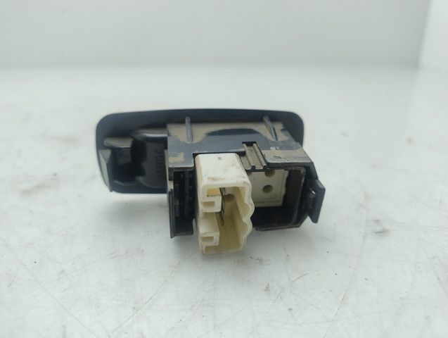TOYOTA 8481012080 Botón de encendido del motor del elevalunas delantero derecho  disponible Lugo