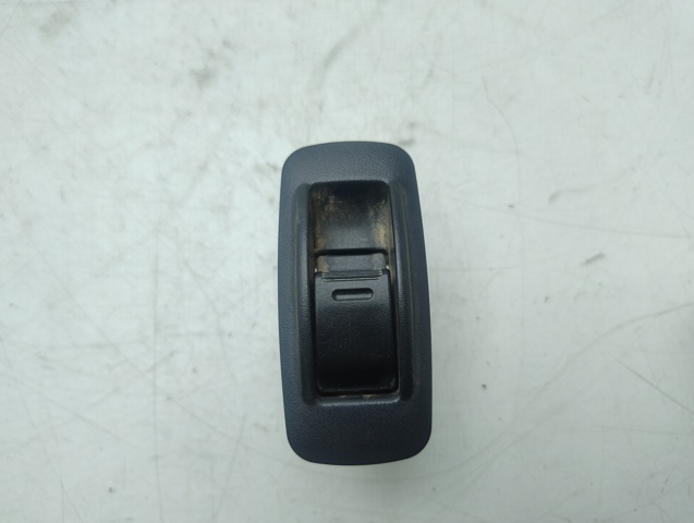 8481012080 Botón de encendido del motor del elevalunas delantero derecho  comprar en Pontevedra