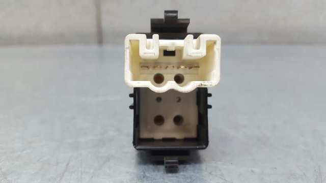 8481012080 Botón de elevalunas delantero derecho  en stock Castellón