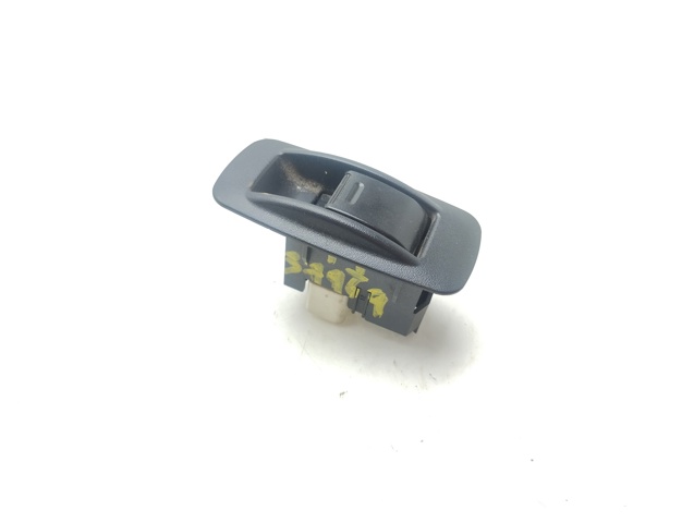 8481012080 Botón de elevalunas delantero derecho comprar Almería