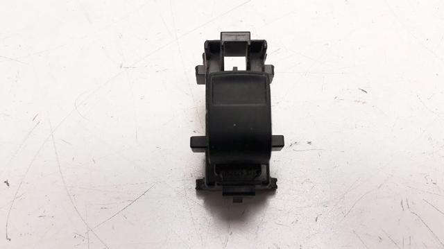 TOYOTA 8481052030 Botón de elevalunas delantero derecho comprar Pamplona