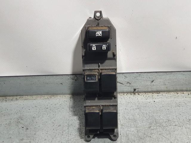 Unidad de control elevalunas delantera izquierda 8482002230 TOYOTA