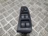 Unidad de control elevalunas delantera izquierda 8482005100 TOYOTA