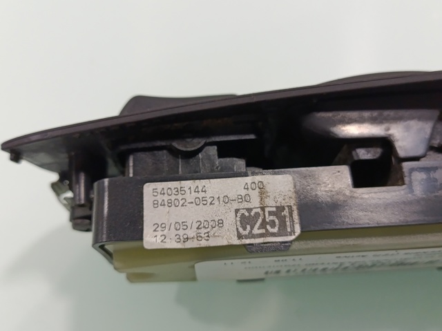 8482005100 TOYOTA Unidad de control de elevalunas delantera izquierda  comprar en Lleida