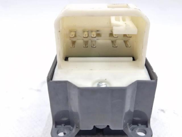 TOYOTA 848200D100 Interruptor de elevalunas delantera izquierda comprar Pamplona