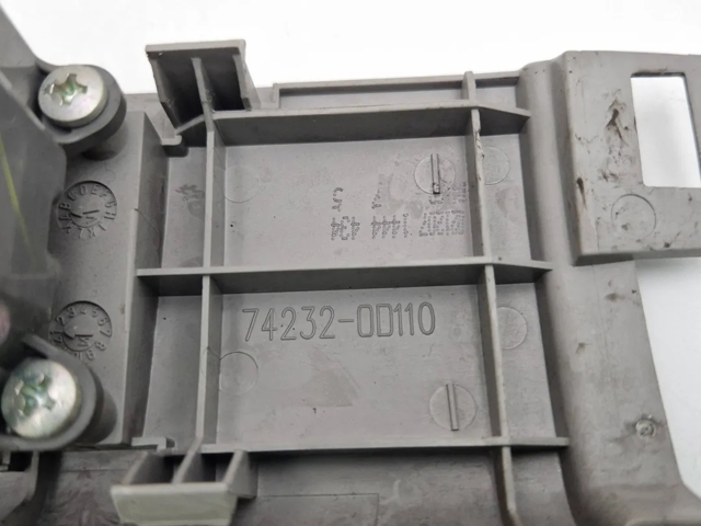 848200D100 Interruptor de elevalunas delantera izquierda  en stock Sabadell