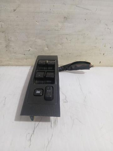 848200F040 Unidad de control de elevalunas delantera izquierda  comprar en Reus