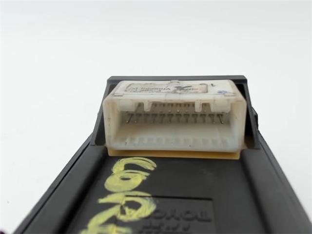 848200F040 TOYOTA Interruptor de elevalunas delantera izquierda comprar Madrid