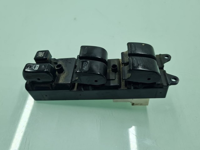 8482042180 TOYOTA Unidad de control de elevalunas de la consola central  comprar en Lleida