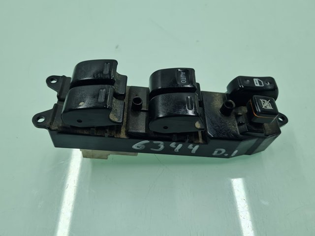 Unidad de control de elevalunas de la consola central 8482042180 TOYOTA