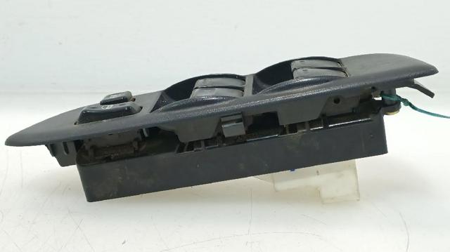 TOYOTA 8482042180 Unidad de control de elevalunas de la consola central comprar Tarragona