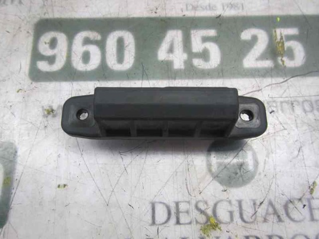 8484028030 Botón de accionamiento del cierre de la tapa del maletero (puerta trasera 3/5)  disponible Burgos