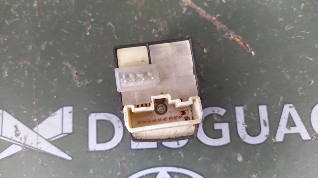 TOYOTA 8487028020 Módulo de espejos retrovisores en la puerta comprar Barcelona