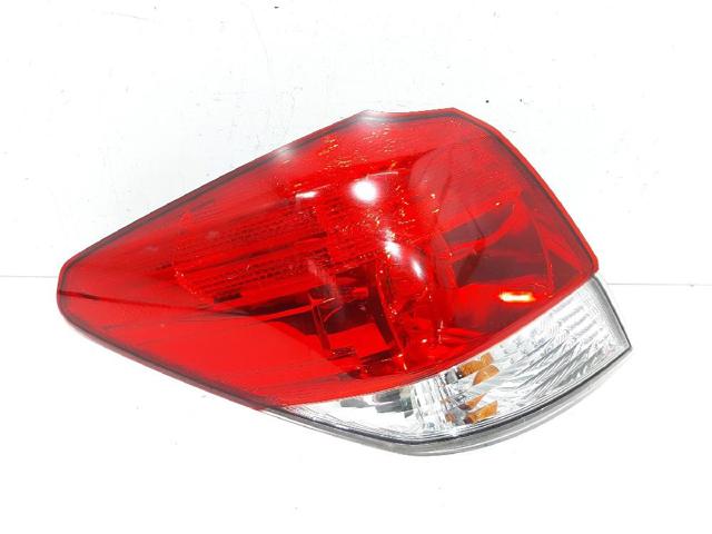 84912AJ100 SUBARU Piloto trasero izquierdo  comprar en Jaén
