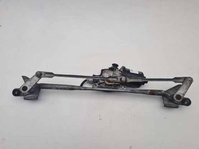 8492002390 Mazda