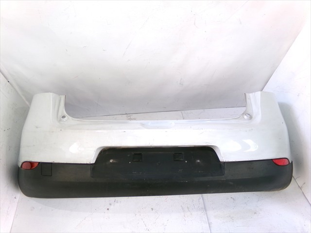 Defensa trasero 850220009R RENAULT