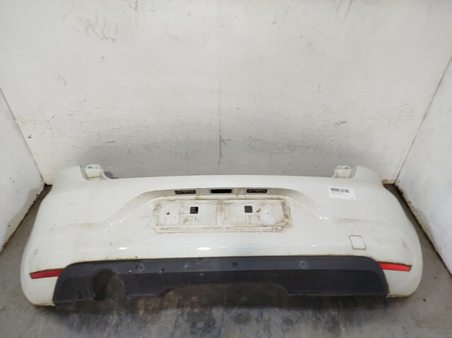 RENAULT 850226333R Parachoques trasero  disponible Lugo