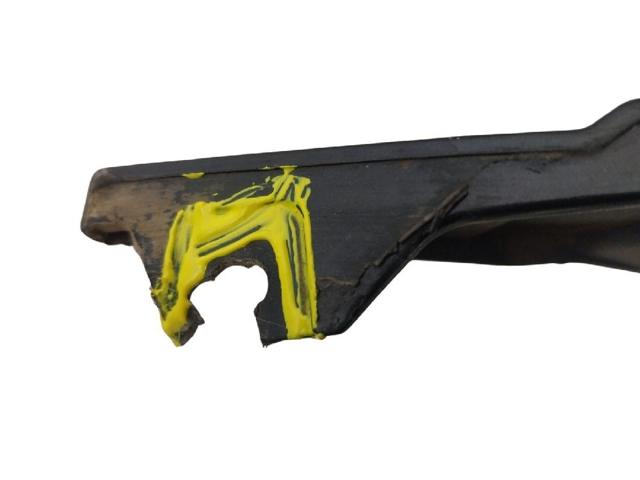 85022BR00H Parachoques trasero  comprar en Reus