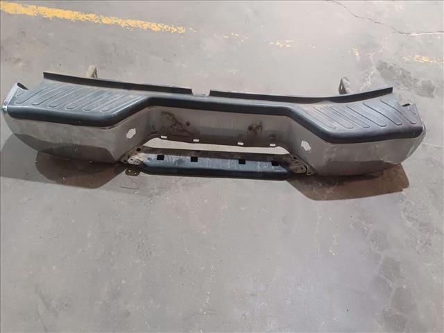 Parachoques trasero Nissan Navara D40