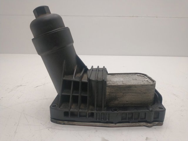 BMW 8507626 Radiador de aceite debajo del filtro  comprar en Albacete