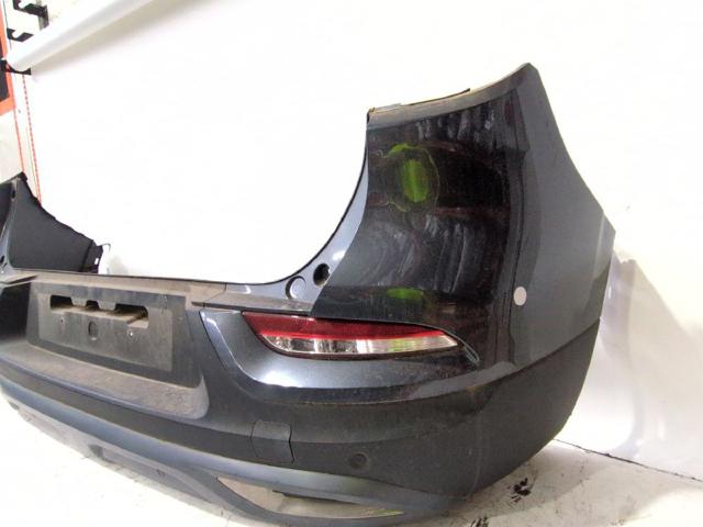 RENAULT 850B20990R Parachoques trasero comprar Barcelona