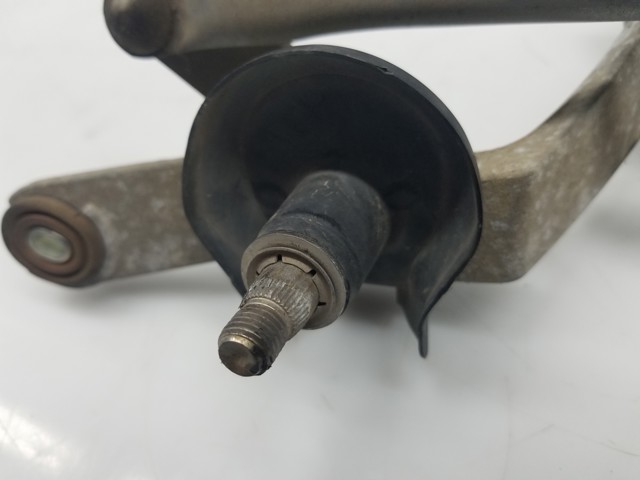 TOYOTA 8511002190 Motor del limpiaparabrisas  disponible Valladolid