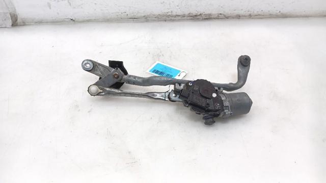 Comprar Motor del limpiaparabrisas Toyota Yaris  P13 a bajo precio
