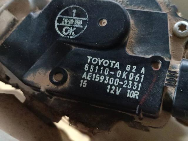 Motor del limpiaparabrisas Toyota Hilux  (2005-2012)