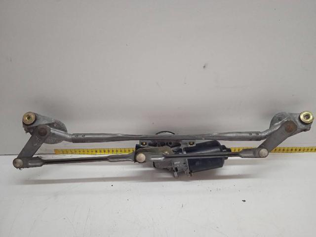 851101A040 Motor del limpiaparabrisas  disponible Utrera