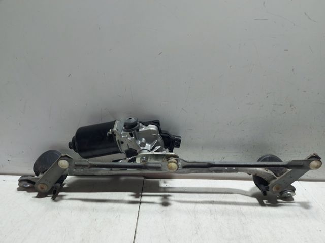 TOYOTA 8511047080 Motor del limpiaparabrisas  comprar en Albacete