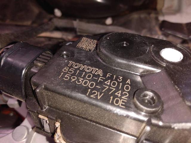 85110F4010 TOYOTA Motor del limpiaparabrisas  disponible Ourense
