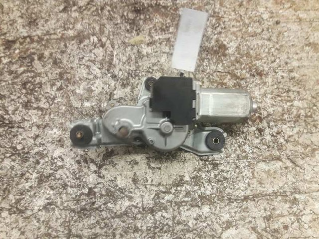 TOYOTA 8513002020 Motor del limpiaparabrisas trasero  disponible España