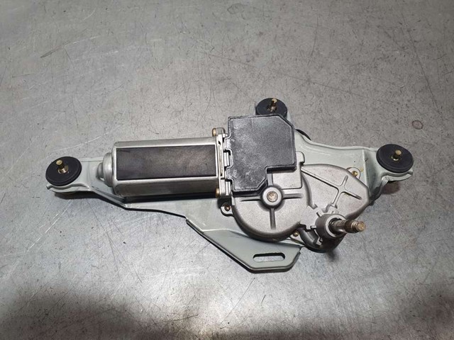 8513042040 Toyota