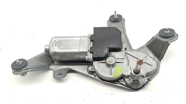 8513042060 Toyota